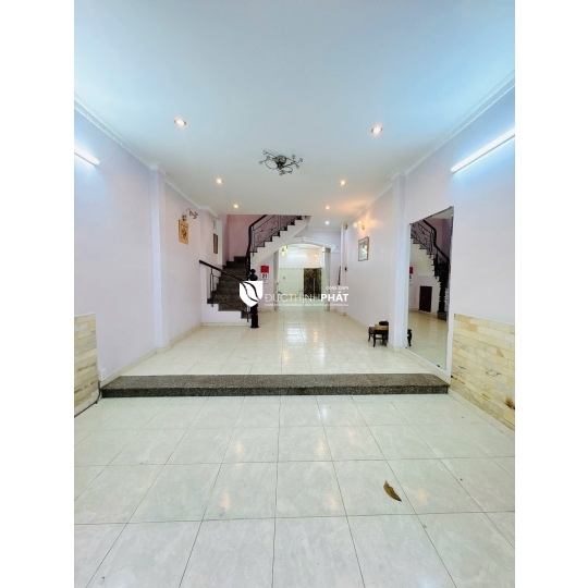 Bán nhà mặt tiền Nguyễn Văn Đậu, 3 tầng, 82m² có vỉa hè – Bình Thạnh, giá 19 tỷ
