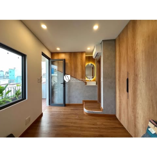 KHU BIỆT THỰ LAM SƠN - NHÀ ĐẸP 4 TẦNG FULL NỘI THẤT - ĐƯỜNG HOÀNG HOA THÁM - GIÁ CHỈ 3.X TỶ