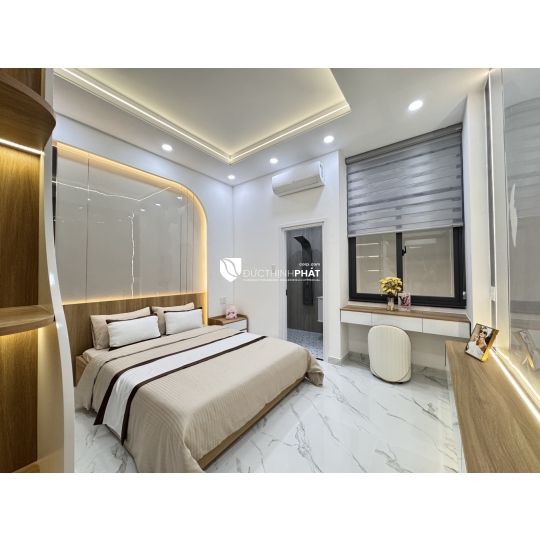 BÁN NHÀ PHỐ 5 TẦNG LÊ VĂN THỌ – PHƯỜNG 8 GÒ VẤP – HẺM XE TẢI – FULL NỘI THẤT CAO CẤP – GIÁ CHỈ 11.9 TỶ