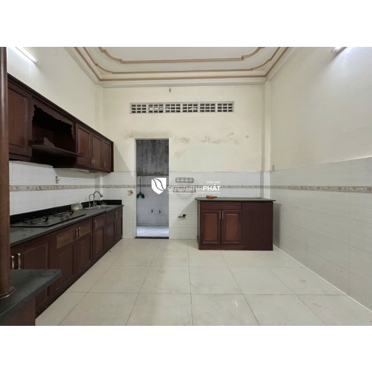 NHÀ GIÁ TỐT BÌNH THẠNH – LÔ GÓC, 92M², 3 TẦNG, GẦN MẶT TIỀN, CHỈ 9.5 TỶ