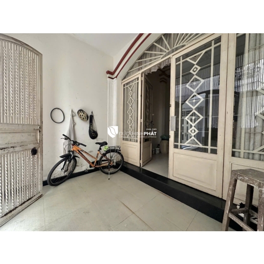 NHÀ GIÁ TỐT BÌNH THẠNH – LÔ GÓC, 92M², 3 TẦNG, GẦN MẶT TIỀN, CHỈ 9.5 TỶ
