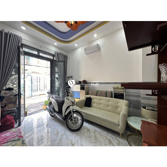 NHÀ ĐẸP BÌNH THẠNH – HẺM XE HƠI 6M HOÀNG HOA THÁM, 4 LẦU FULL NỘI THẤT