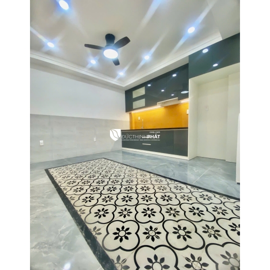 BÁN NHÀ 5 TẦNG HẺM 413 LÊ VĂN QUỚI, PHƯỜNG BÌNH TRỊ ĐÔNG A – NHÀ MỚI, HẺM XE HƠI, SỔ HỒNG RIÊNG