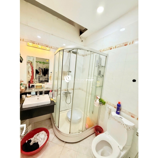 Bán nhà mặt tiền Lý Thánh Tông Tân Phú – Lô góc 2 mặt tiền, 5 tầng, 8PN – 13.9 tỷ