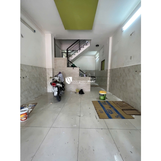 Nhà mặt tiền Lê Sao, Tân Phú – 4 tầng BTCT, ngang 5.6m, giá 7.5 tỷ thương lượng