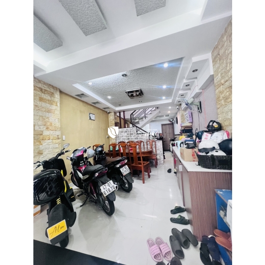 Nhà Hẻm VIP Kỳ Đồng, Quận 3 – Lô Góc, Ô Tô Tránh, Sổ Riêng A4, 51/79 m², 3 Tầng – 10.5 Tỷ thương lượng