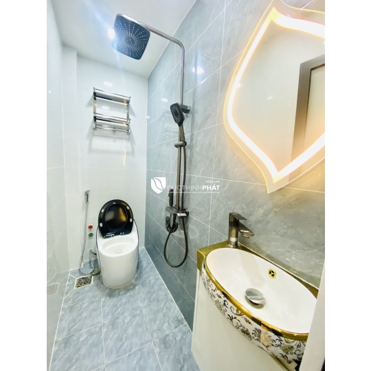 Bán Nhà Mới 4 Tầng Lô Góc 2 Mặt Hẻm – Bùi Quang Là, P12, Gò Vấp – 6PN, Full Nội Thất, Giá 8.38 Tỷ