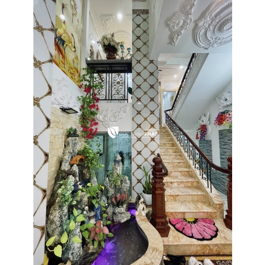 Bán Nhà Mặt Tiền Ba Tháng Hai – View Hà Đô Centrosa Garden – Kinh Doanh Cực Đỉnh