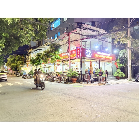 BÁN NHÀ MẶT TIỀN LÔ GÓC LÊ NIỆM – PHÚ THẠNH – TÂN PHÚ – KINH DOANH ĐỈNH – CHỈ 10.5 TỶ