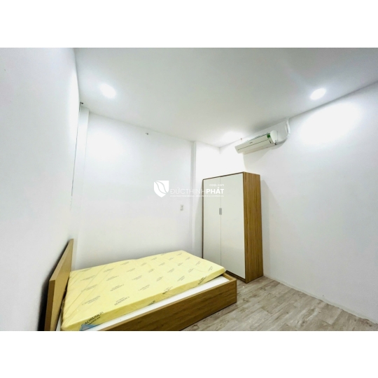 BÁN NHÀ MẶT TIỀN TP.HCM – LÝ THƯỜNG KIỆT, LÔ GÓC 2 MẶT THOÁNG