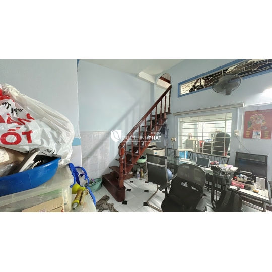 Bán Nhà Nguyễn Trọng Tuyển, P.2, Tân Bình – Hẻm Xe Hơi, Sổ Riêng