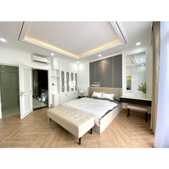 Nhà phố Nhà Bè – 4 Tầng, Thang Máy, Smart-Home – Sát Quận 7, Giá 10.8 Tỷ