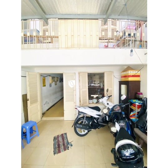 PHƯỜNG 17 BÌNH THẠNH – HẺM Ô TÔ – 140M² – GIÁ CHỈ 80 TRIỆU/M² – SÁT QUẬN 1