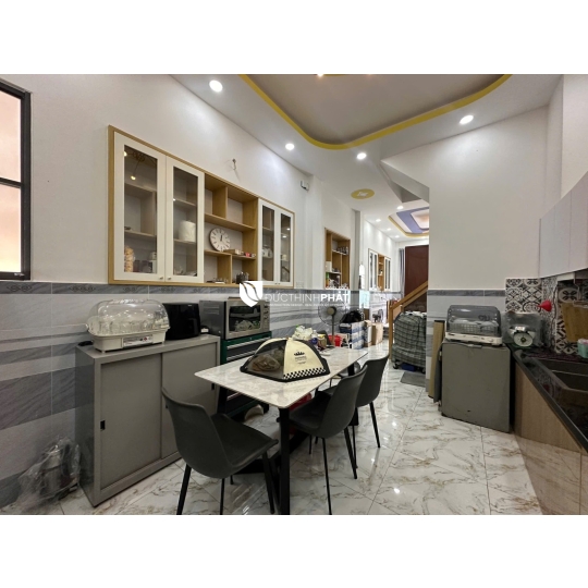 NHÀ ĐẸP BÌNH THẠNH – HẺM XE HƠI 6M HOÀNG HOA THÁM, 4 LẦU FULL NỘI THẤT