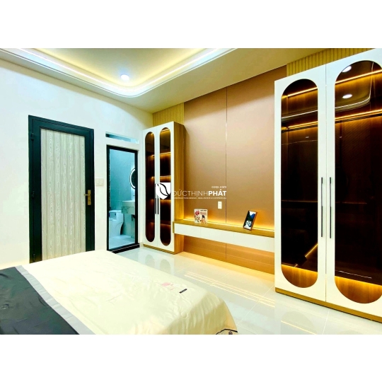 NHÀ PHỐ 2 MẶT TIỀN HẺM – NGAY KHU VIP LÀNG HOA GÒ VẤP – 66M² – 6.25 TỶ