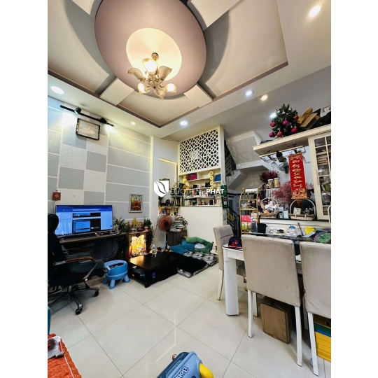 NHÀ SỔ HỒNG RIÊNG 44M² – VỊ TRÍ VIP QUẬN 3, GIÁ CHỈ NHỈNH 6 TỶ