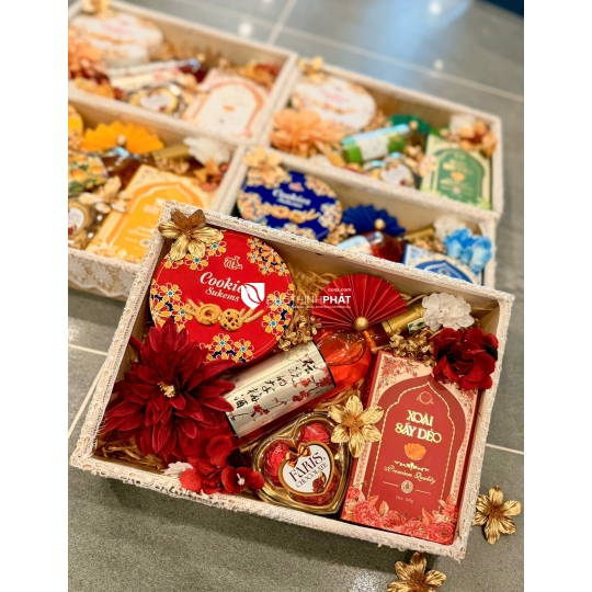 K02 - Ngọc Lan Tam Bảo