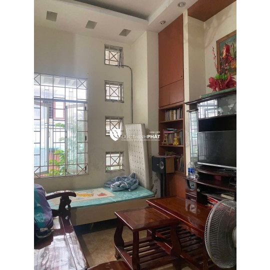 🏡 HẺM XE HƠI TRÁNH - NHÀ ĐẸP NGAY LÊ VĂN SỸ, HUỲNH VĂN BÁNH - CHỈ NHỈNH 10 TỶ 🎉